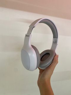 2Boom headset white