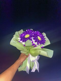 3-piece Satin flower bouquet