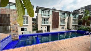 5 Bedroom's - 99.9M Private Villa FOR SALE in New Manila QC