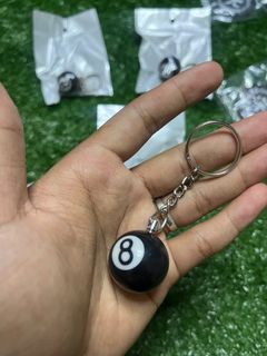 (Category: ) located in . Submitted by melopie.clothingg (Listing ID 1303075885, Image 1). Description: .