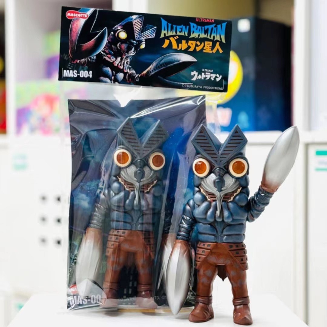 新品未開封】 MAZZCOT ・MASCOTTE ウルトラマン、バルタン星人 MAZZCOT