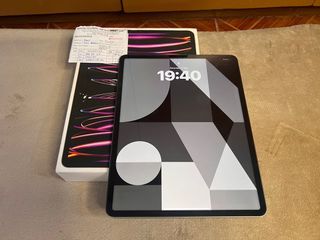 Apple iPad Pro M2 6th Gen 256gb Wifi only 12.9" Complete Spacegray | Warranty til May 29, 2024
