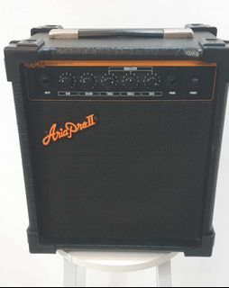 Aria Pro AZ10 Guitar Amplifier