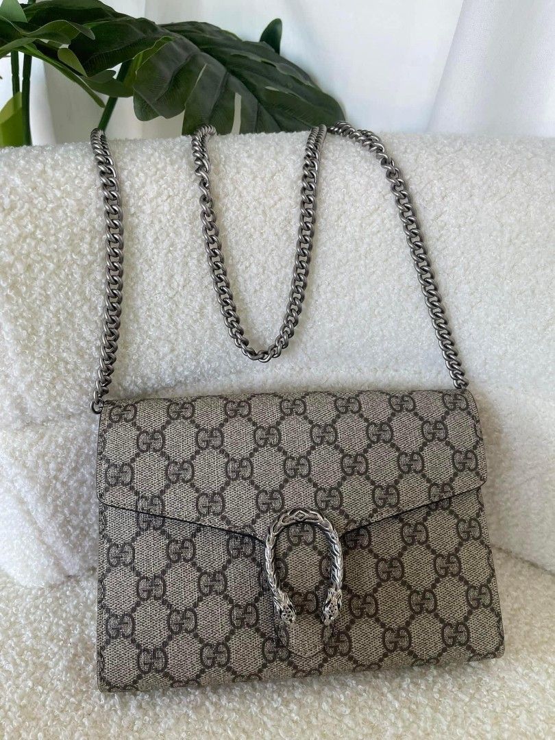 Authentic gucci (Category: Luxury Bags & Wallets) located in Quezon City. Submitted by preetycindz (Listing ID 1303042444, Image 1). Description: 100% authentic dionysus small rank a condition comes with booklet and dustbag no flaws money back if proven fake.