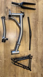 （分類：）位於 。 由 boomstudio 提交（商品編號 1303045896，圖片 1）。簡介： 。