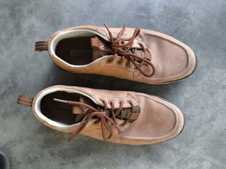 Brown Clarks Size 10US