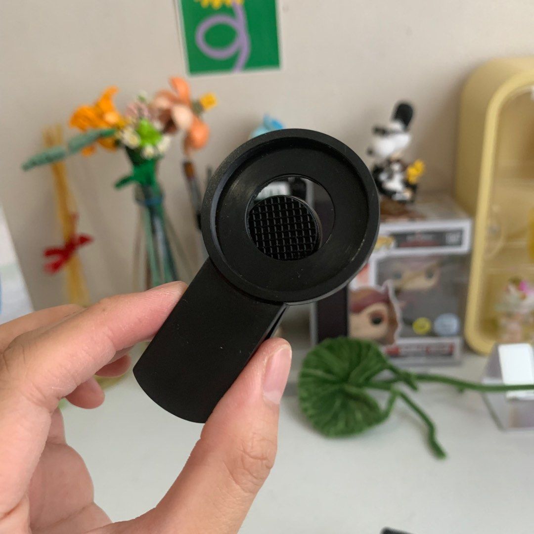 ✨ NEW ✨ Camera Lens For Phone And Others (Category: Lens & Kits) located in Manila. Submitted by cherrycherrycherrry (Listing ID 1302934254, Image 3). Description: • camera lens (has two lenses) • a clip on for the lens • bag for the lens • brand new.
