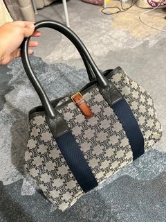 (Category: ) located in . Submitted by thriftbytiya (Listing ID 1303009790, Image 1). Description: .