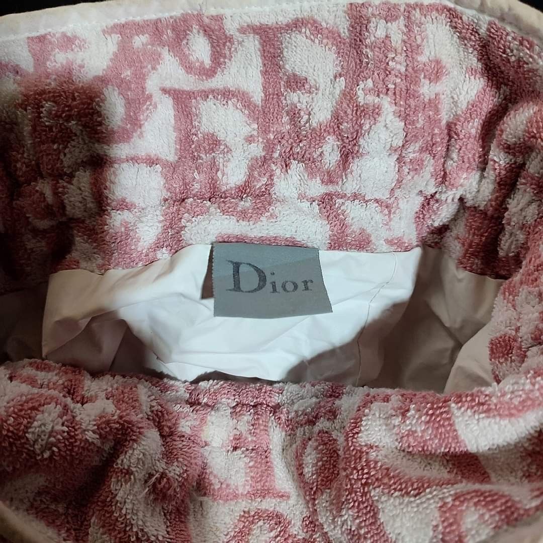 Dior Trotter Monogram Bucket bag (Category: Luxury Bags & Wallets) located in Taytay. Submitted by highendmnl (Listing ID 1303053447, Image 3). Description: Authentic dior bucket bag medium large size pm.