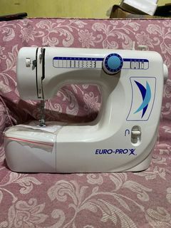 Euro-Pro Sewing Machine