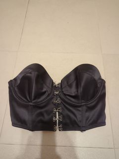(Category: ) located in . Submitted by ml.02 (Listing ID 1303011861, Image 1). Description: .