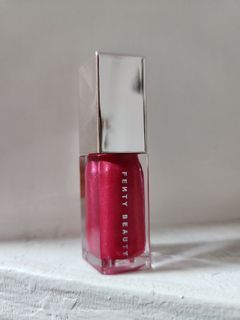 Fenty Beauty Gloss Bomb (mini) - Ruby Milk