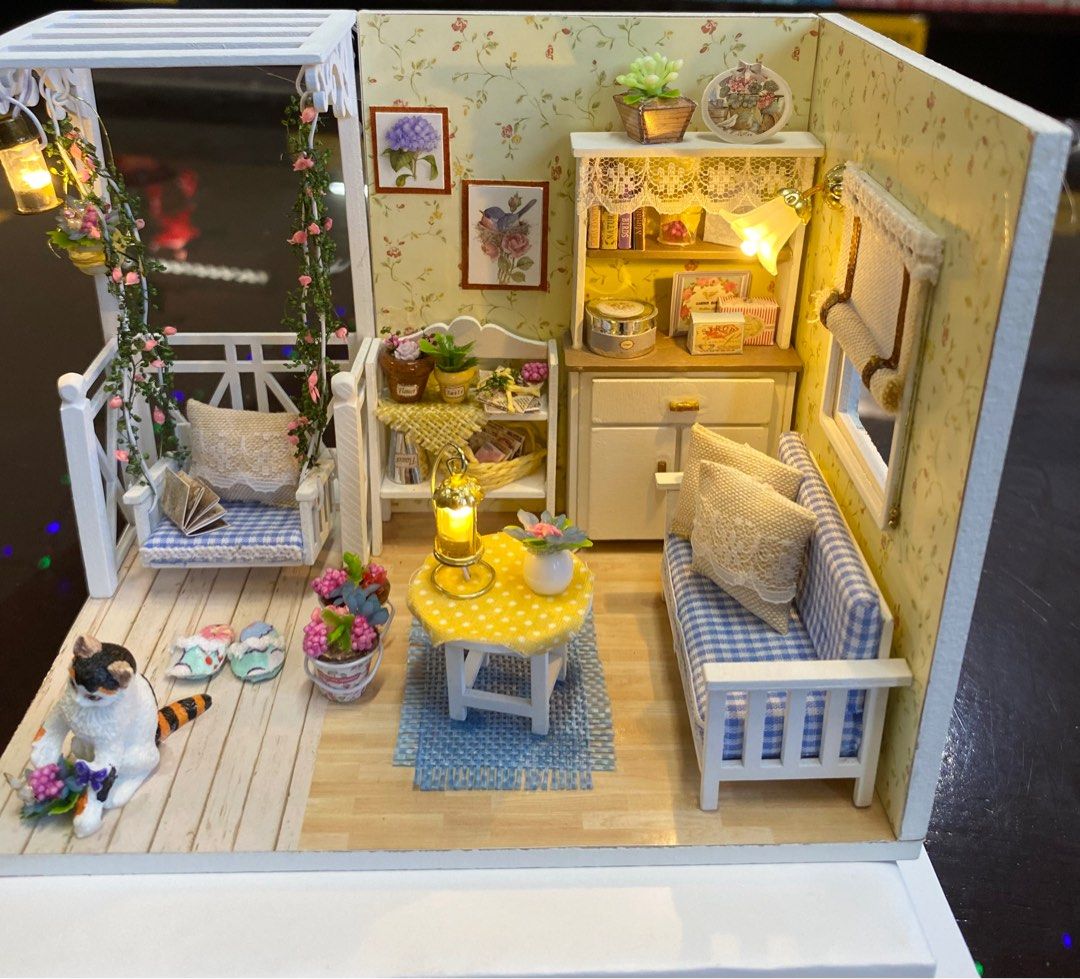 Handmade miniature houses store