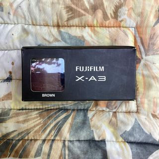 Fujifilm XA3 leather case with strap