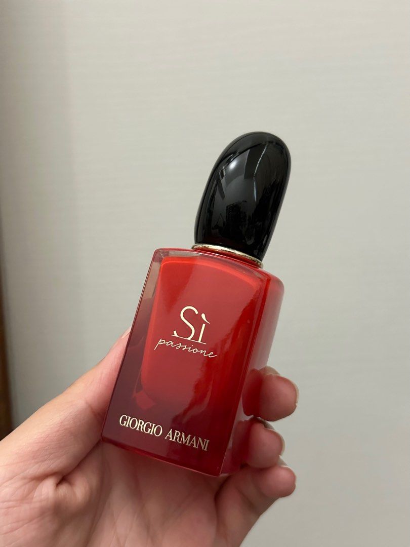 Giorgio Armani Si 香水 30ml 楽天市場】ジョルジオ アルマーニ シィ