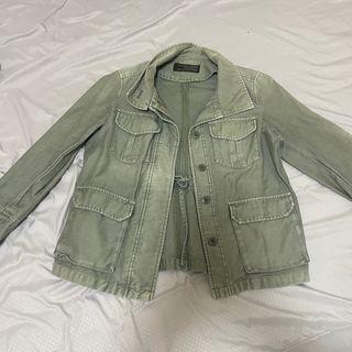 (Category: ) located in . Submitted by dedroses (Listing ID 1303009273, Image 1). Description: .