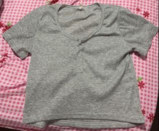 (Category: ) located in . Submitted by clothesxosale (Listing ID 1303042267, Image 1). Description: .