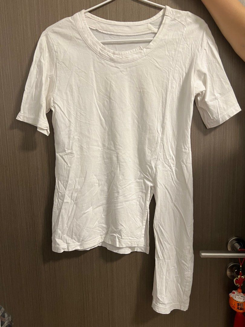 Ground Y by yohji yamamoto tshirt (Category: Other Tops) located in Singapore. Submitted by constance077 (Listing ID 1303068285, Image 1). Description: .