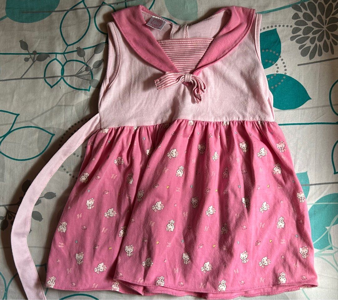 Hello Kitty's pink sailor dress (Category: Babies & Kids Fashion) located in Quezon City. Submitted by agentorange.ph (Listing ID 1303027881, Image 1). Description: Sanrio Hello Kitty's pink sailor dress for 2 years old Also fits for petite baby girl up to 3 years old No stains No issue Last price posted. Pass for low ballers More details in replies.