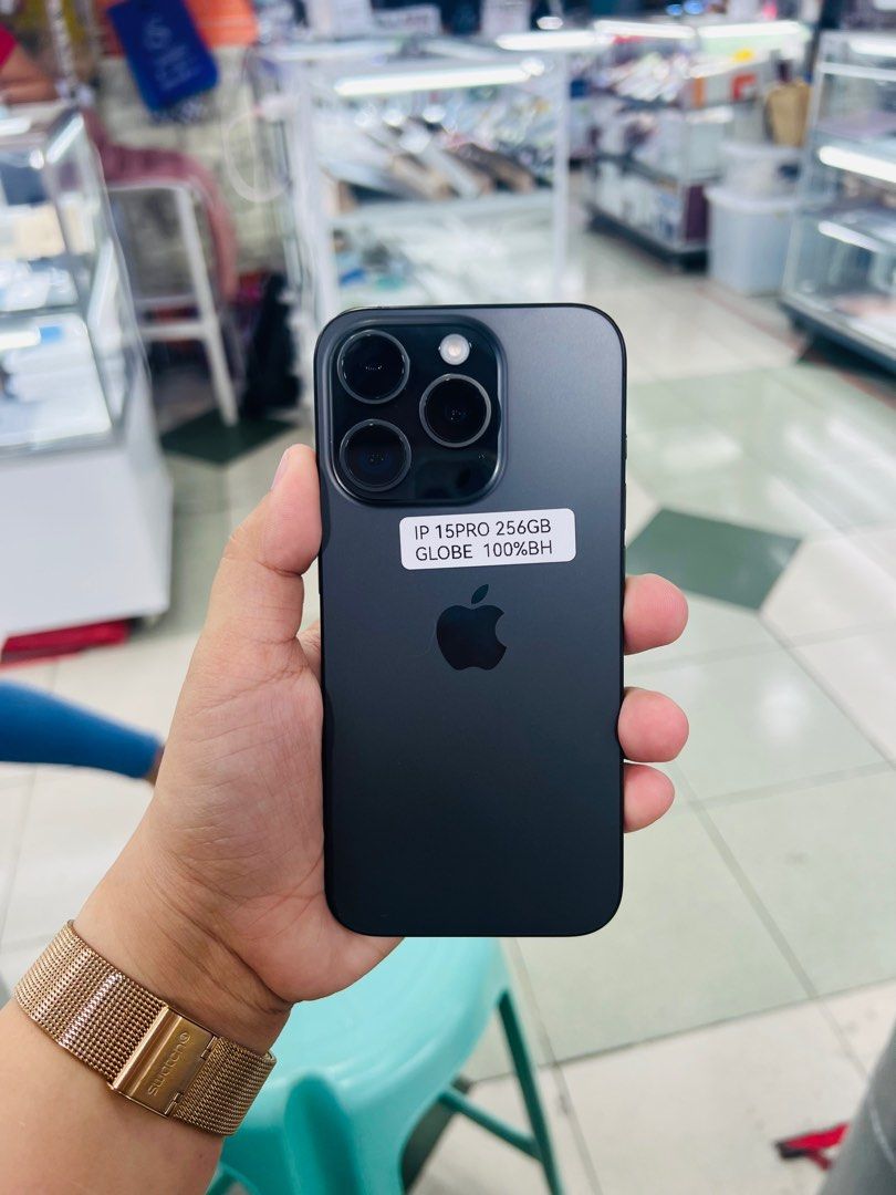 Iphone 15 Pro 256gb Globelocked 100% batt (Category: iPhone 15 Series) located in San Juan City. Submitted by javedsgadgetshop (Listing ID 1302925329, Image 1). Description: OPEN FOR INSTALLMENT VIA CREDIT CARD/GGIVES & SWAP/TRADE-IN! WE BUY AND SELL ( ANYKINDS OF UNIT BINIBILI PO NAMIN)! Read ❗️Onhand ‼️ Iphone 15 Pro •256gb •NTC Variant •100% batt health •Globelocked •95% Smoothness •No hidden issue | No Repaired •100% Authentic | Not Refurbish