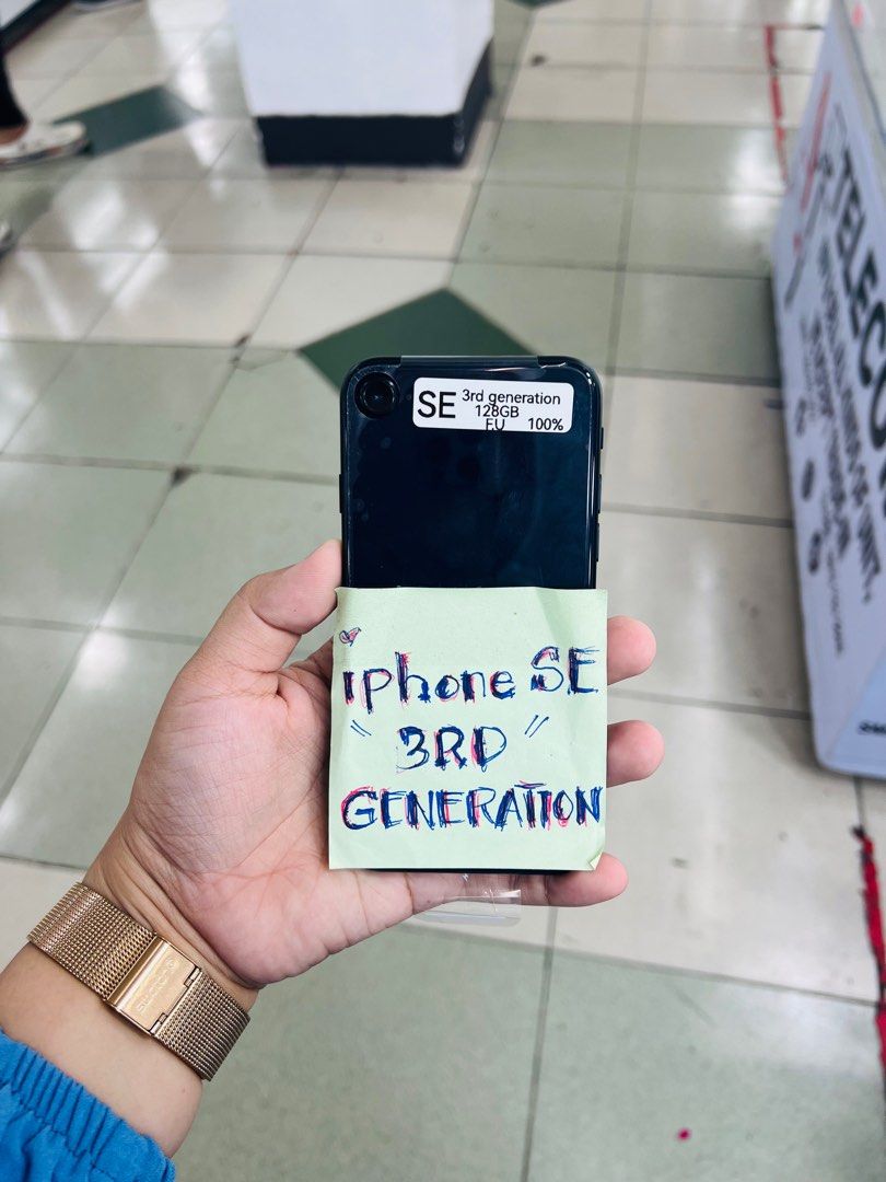 Iphone SE 3RDGEN 128gb Brandnew Unbox Only (Category: iPhone SE Series) located in San Juan City. Submitted by javedsgadgetshop (Listing ID 1302914513, Image 2). Description: OPEN FOR INSTALLMENT VIA CREDIT CARD/GGIVES & SWAP/TRADE-IN! WE BUY AND SELL ( ANYKINDS OF UNIT BINIBILI PO NAMIN)! PTPA : Padelete po f bawal Read ❗️Onhand ‼️ Iphone SE 2022 3rdgen •128gb •NTC Variant •Good batt health •Factory Unlock •100% Smoothness •No hidden issue | No 