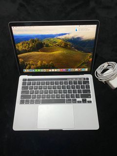 MacBook Pro 13-Inch 2020 W/Touchbar 2GHz Quad-Core Intel Core i5 16Gb Ram 512Gb Ssd