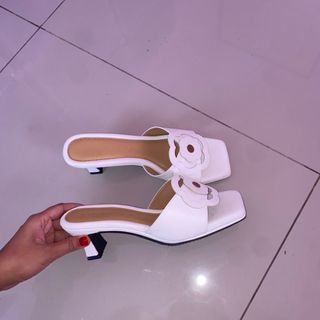 (Category: ) located in . Submitted by mirazecky (Listing ID 1302934422, Image 1). Description: .