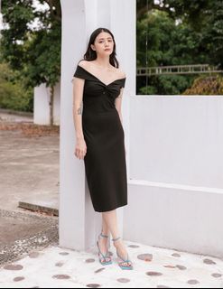 (Category: ) located in . Submitted by dressingstop (Listing ID 1303039497, Image 1). Description: .