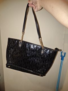 (Category: ) located in . Submitted by cheapestsht (Listing ID 1302989703, Image 1). Description: .