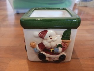Mini ceramic box