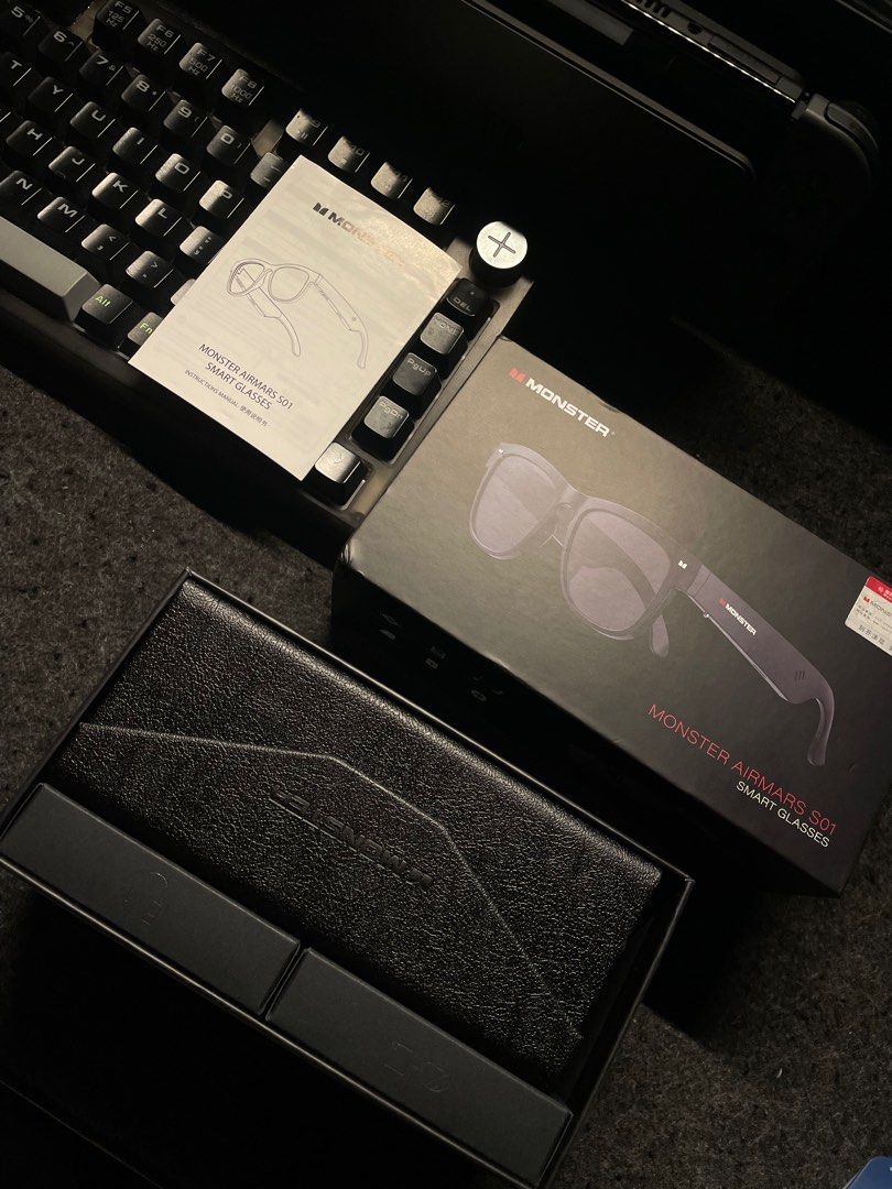 Monster Smart Glasses (Category: Other Mobile & Gadget Accessories) located in Bacolod City. Submitted by BWMCAROUSEL (Listing ID 1303042764, Image 1). Description: Monster Smart Glasses.