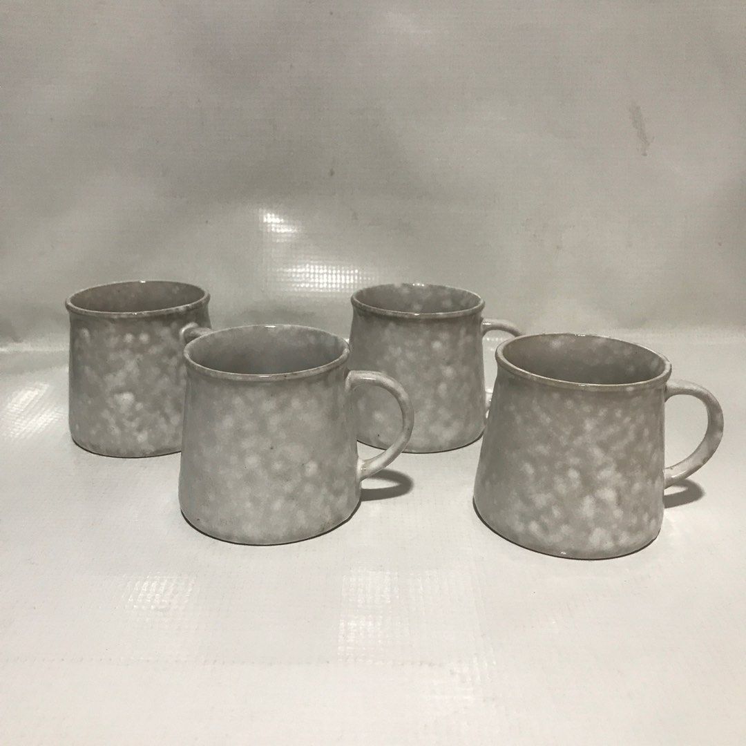 Nescafe Coffee cup set #2795 (Category: Coffee & Tea Tableware) located in Malabon City. Submitted by mldg.surplus (Listing ID 1302919486, Image 1). Description: MLDG Surplus Reminder: •Expect minimal flaws such as stain, lint, rust, scratches etc. •No reservation, we can accept your offer, but it doesn’t mean that the item is reserved. •No other picture. All pictures are posted already. •Color may vary due to lighting. Price may vary without pri