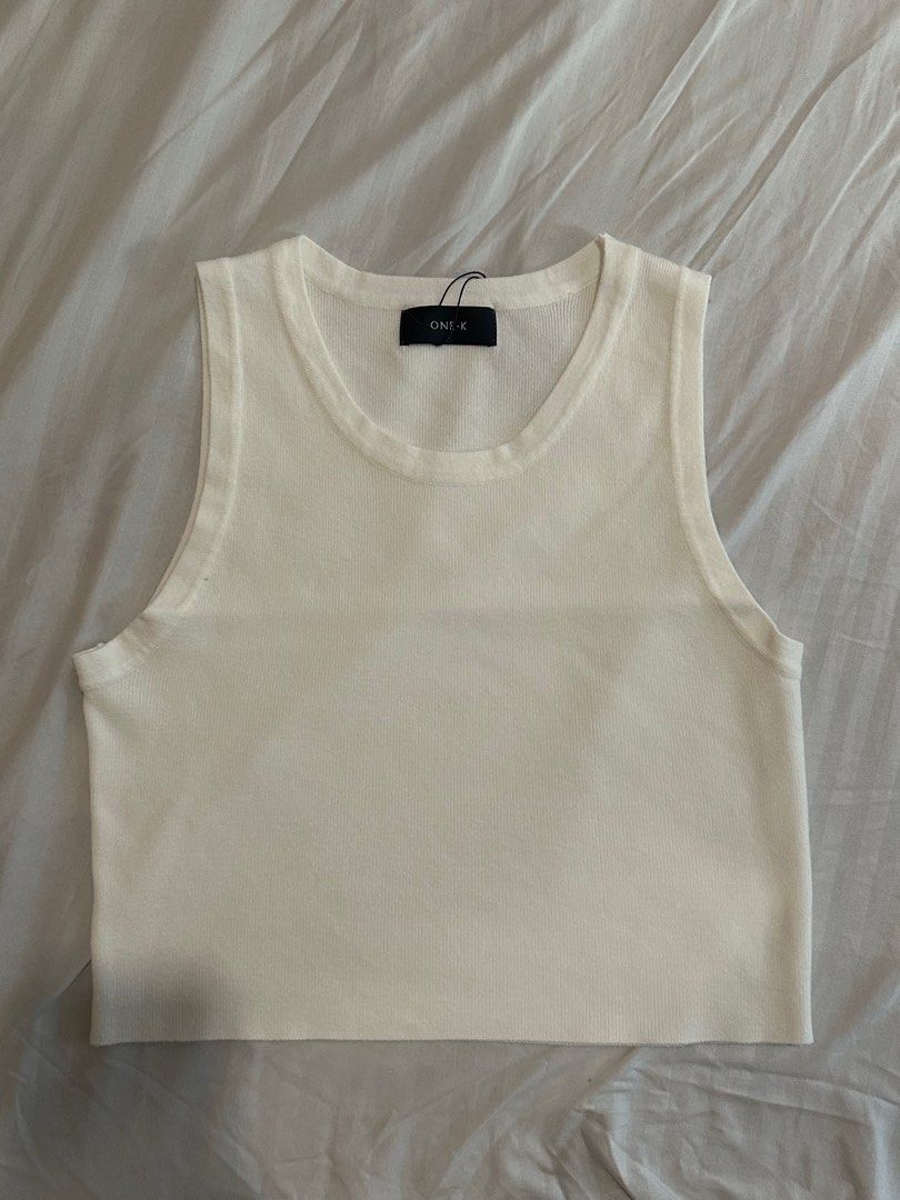 One-K Top from Thailand (Category: Sleeveless) located in Dumaguete. Submitted by lorrainepadilla (Listing ID 1303031514, Image 1). Description: ‼️ FOR SALE TOPS ‼️ All are brandnew from Thailand. Message me for more details. Thank you. .
