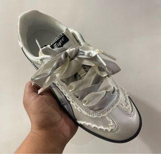 ONITSUKA tiger pearl grey shoes