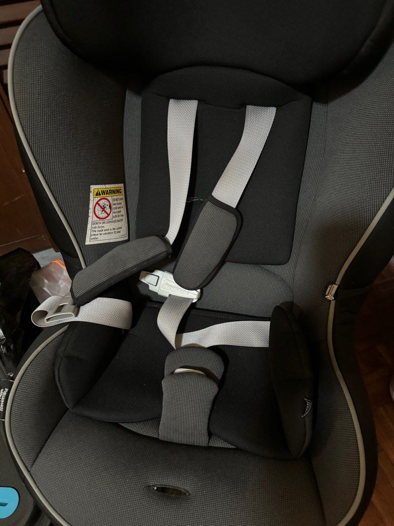 Peg Perego Car Seat (Category: Car Seats) located in Quezon City. Submitted by kateezcloset (Listing ID 1302908020, Image 3). Description: Very good condition.