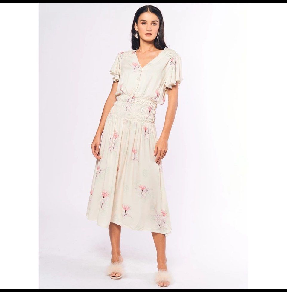 BNWT PLAINS&PRINTS ADRIA DRESS (Category: Dresses) located in Tacloban City. Submitted by aryaschoice (Listing ID 1303006415, Image 1). Description: Bnwt Size medium Plus sf.