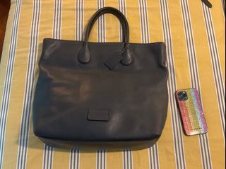Preowned Excellent Condition Coach Mercer Mens Pebbled Leather Large Tote Bag NAVY BLUE