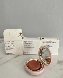 Rare Beauty Blush in Nearly Neutral