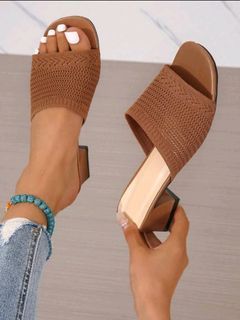 Ribbed Chunky Heeled Sandals