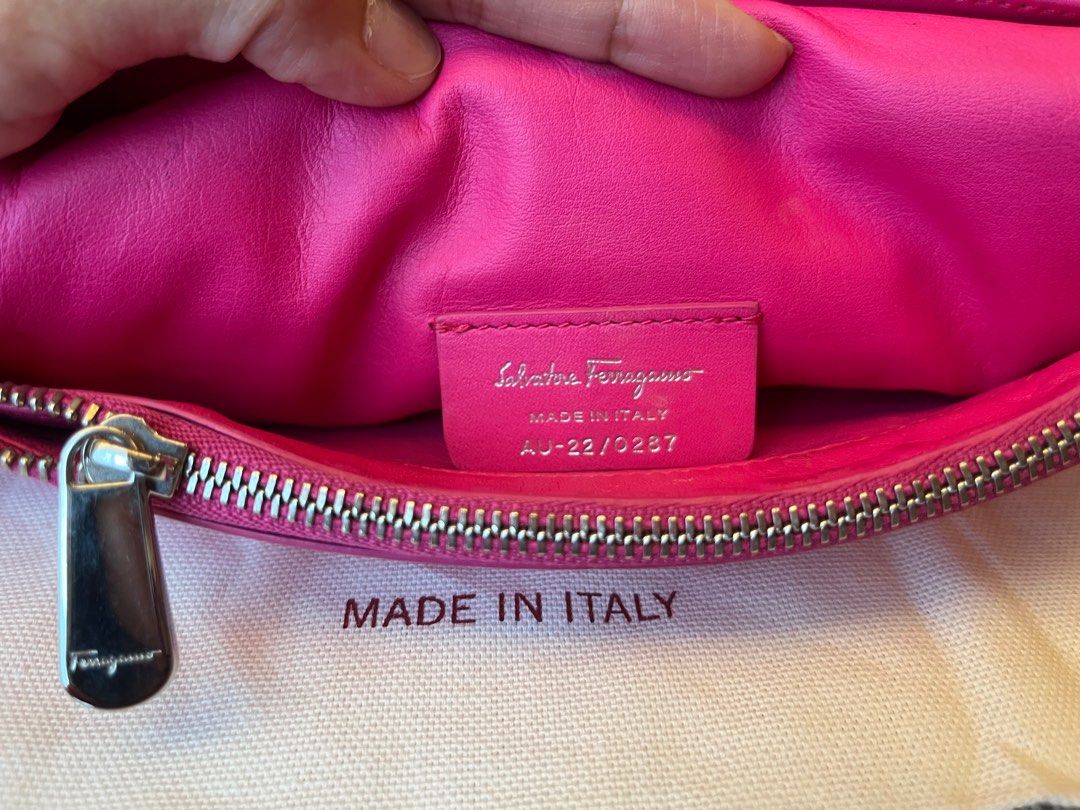 Ferragamo VIVA BOW ミニバッグ HOT PINK 【公式通販】