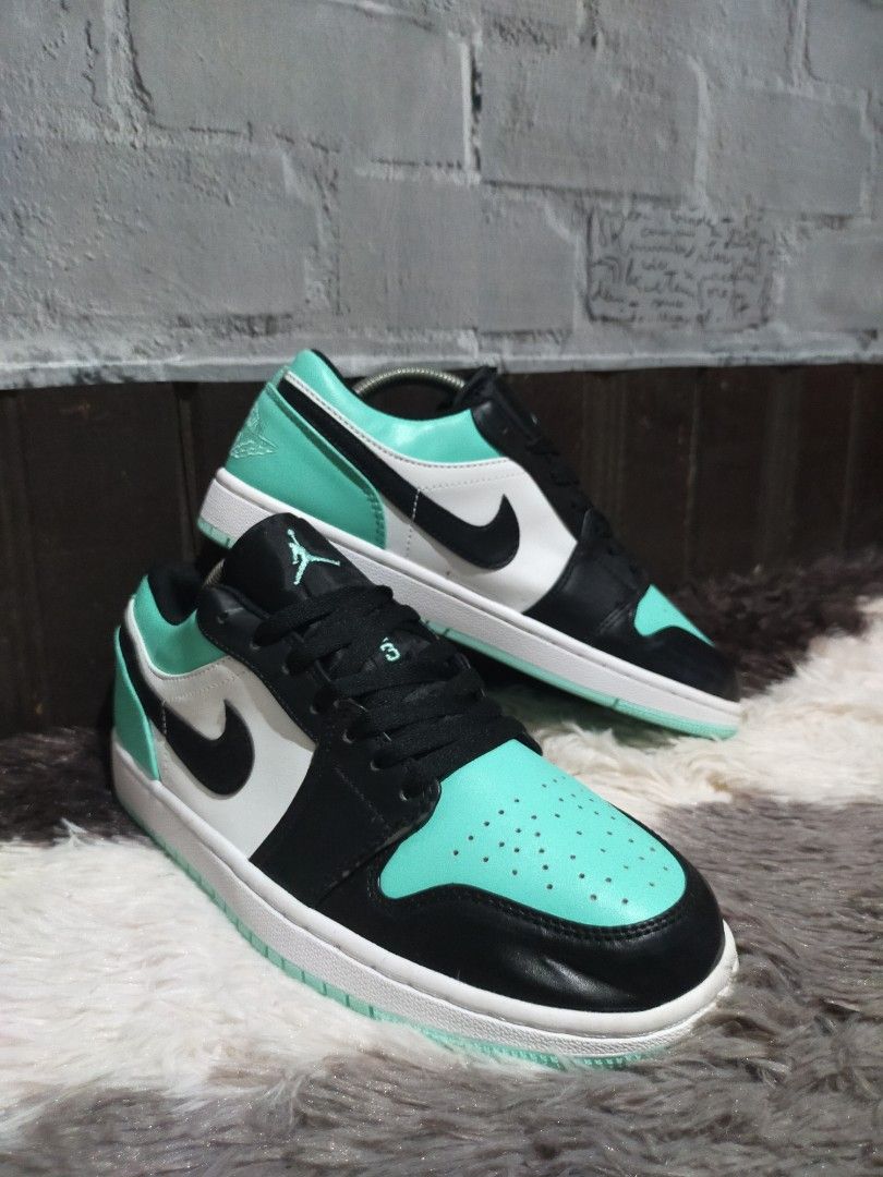 Emerald toe jordan 1 best sale