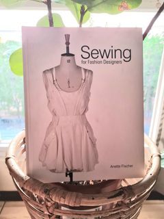Sewing for Fashion Designers, book by Anette Fischer
