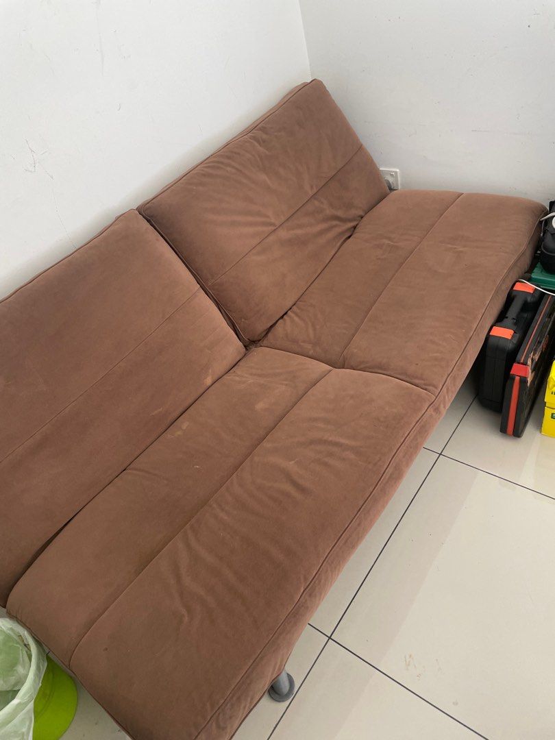 Sofa Bed (Category: Sofas) located in Kajang. Submitted by feedafow (Listing ID 1302956753, Image 1). Description: .