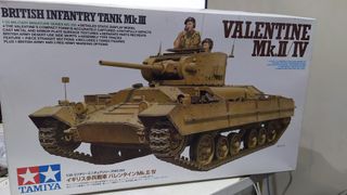 （分類：）位於 。 由 extrajamesbond 提交（商品編號 1303055658，圖片 1）。簡介： 。