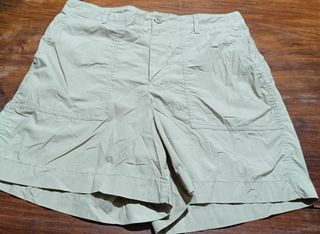 UNiqlo Baker shorts
