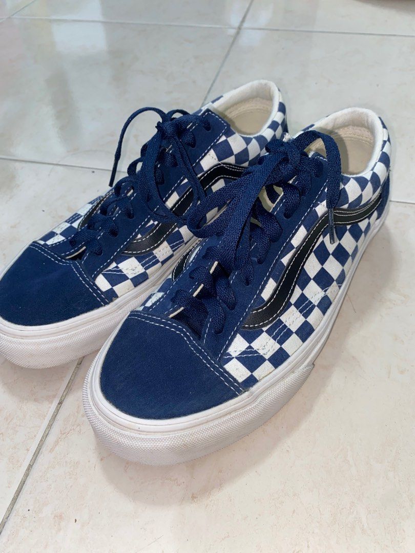 Vans Dark Navy Blue Checkered with Black Logo Lining OFFER ME Men s Fashion Footwear Sneakers on Carousell