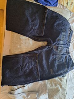 （分類：）位於 。 由 cune89 提交（商品編號 1302954195，圖片 1）。簡介： 。