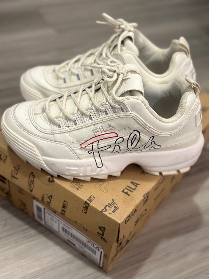 Women Fila Disruptor 2 Script US 6.5 UK 5.5 EU 39 Women s Fashion Footwear Sneakers on Carousell