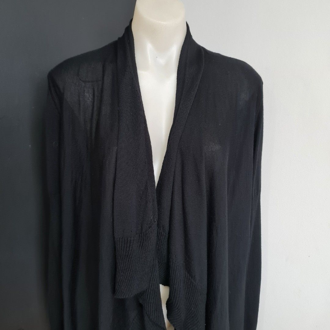 Women s size L WITCHERY Gorgeous black 100 merino wool waterfall cardigan EUC Women s Fashion Clothes on Carousell