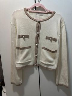 （分類：）位於 。 由 forcatfip 提交（商品編號 1303012332，圖片 1）。簡介： 。